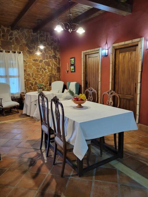 La Buganvilla, Descanso Entre Olivares 奥尔纳丘埃洛斯 外观 照片